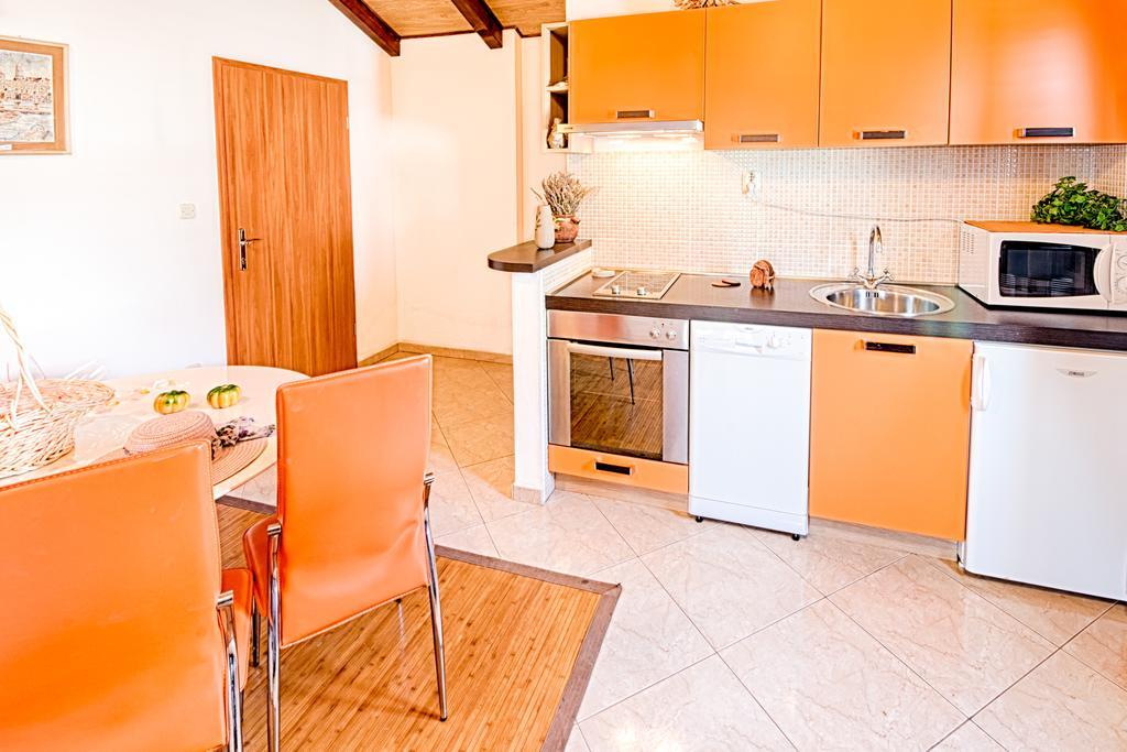 מילנה Apartmani Rita חדר תמונה