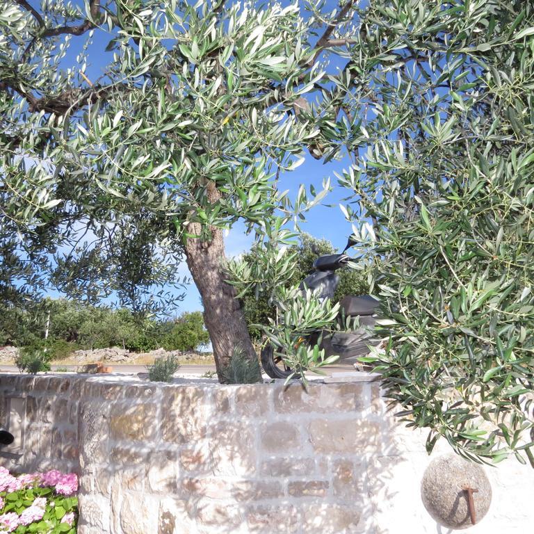 מילנה Apartmani Rita מראה חיצוני תמונה